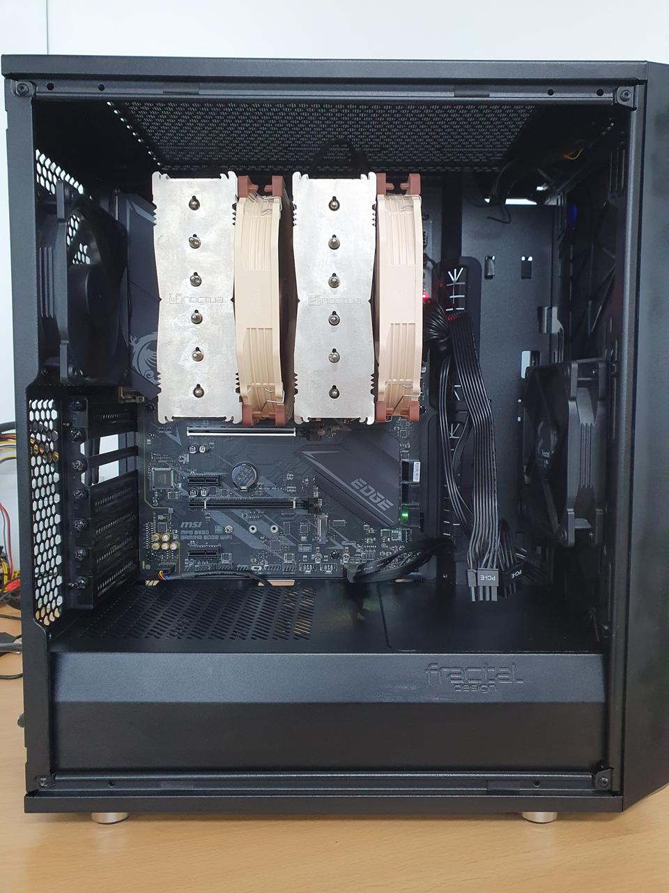 5800x 반본체 컴퓨터