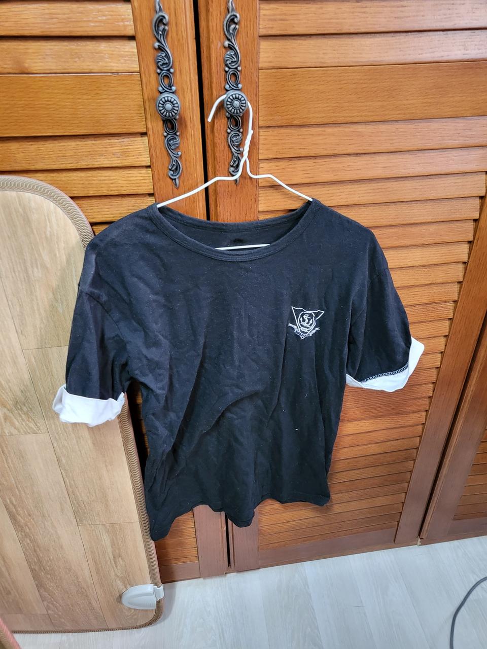 티셔츠 2장 5천원 95사이즈