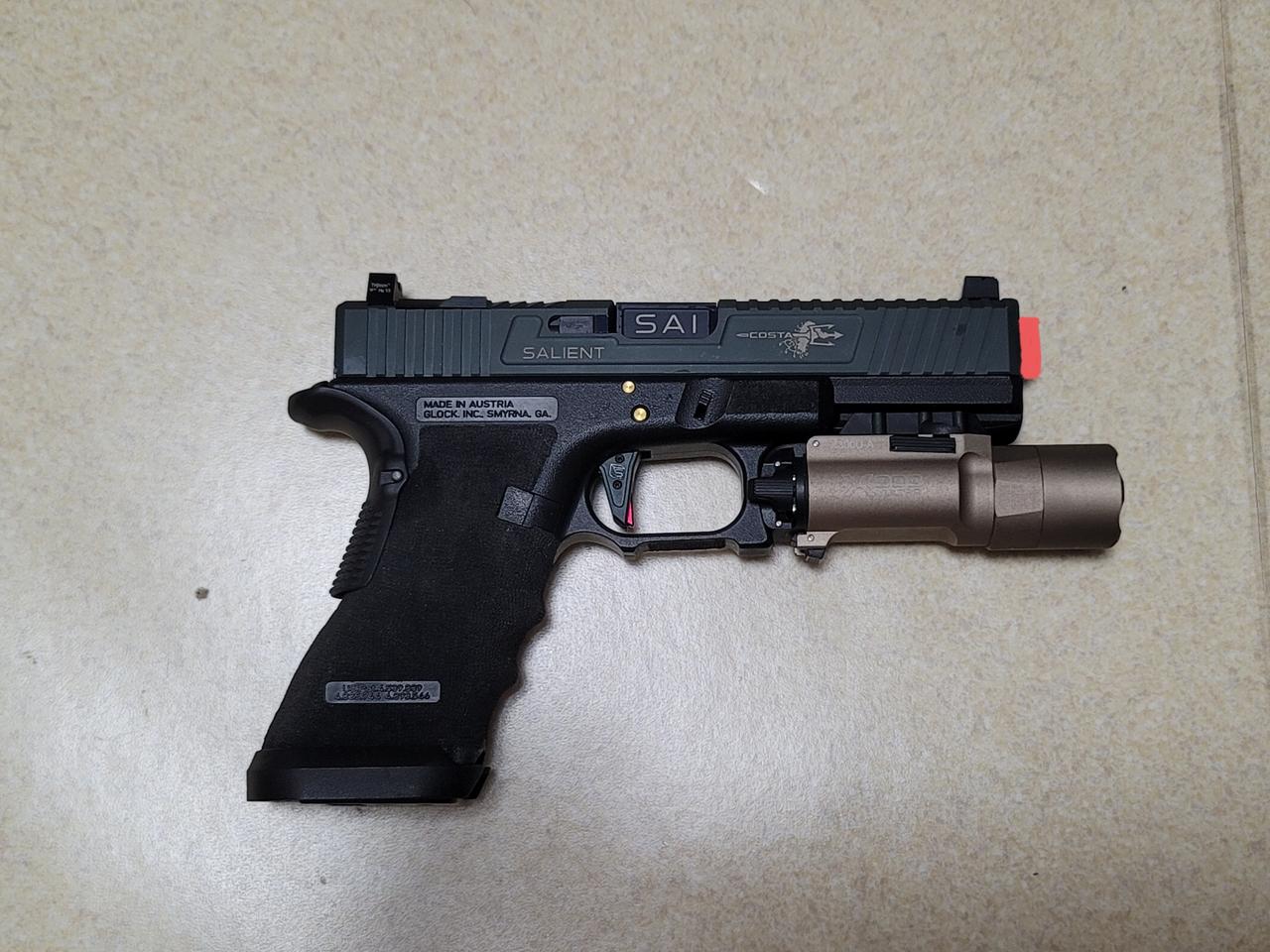 SAI 코스타 튜닝 글록 17 판매합니다.(가격수정)