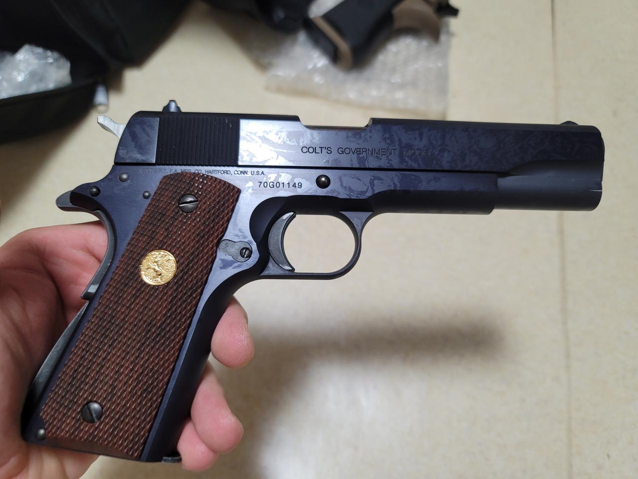 노바 70 알루미늄 킷 콜트 판매합니다.