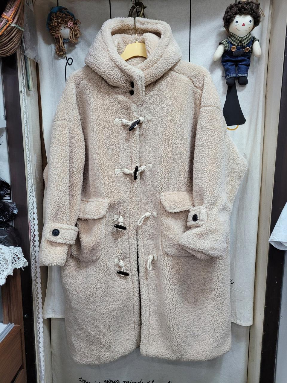 뽀글롱떡볶이코트