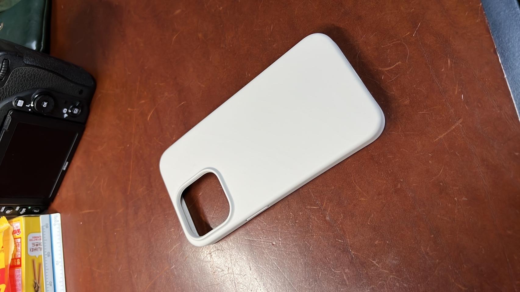 엘라고 아이폰 13 프로 케이스 스톤 컬러