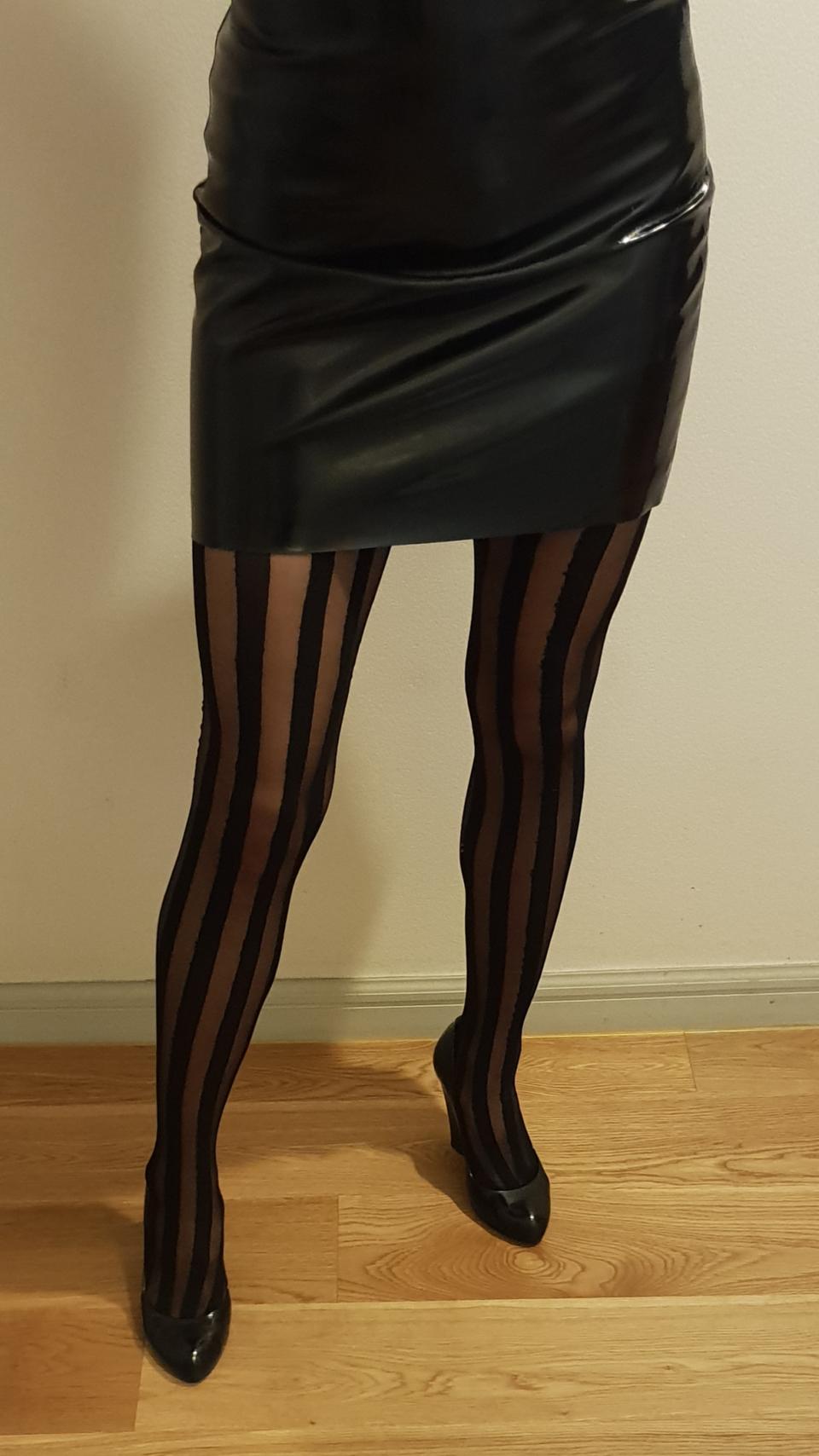 <새상품>파멜라만 솔리드 쉬어 스트라이프 스타킹