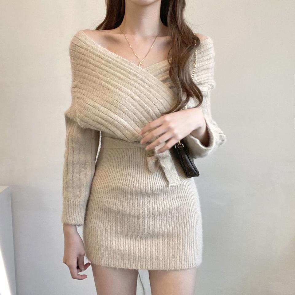 크로스 V넥 니트 미니원피스
