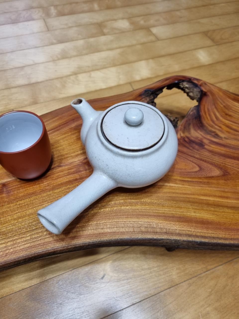 고목 나무차탁.번개맞은 70년된 참죽나무(대형)