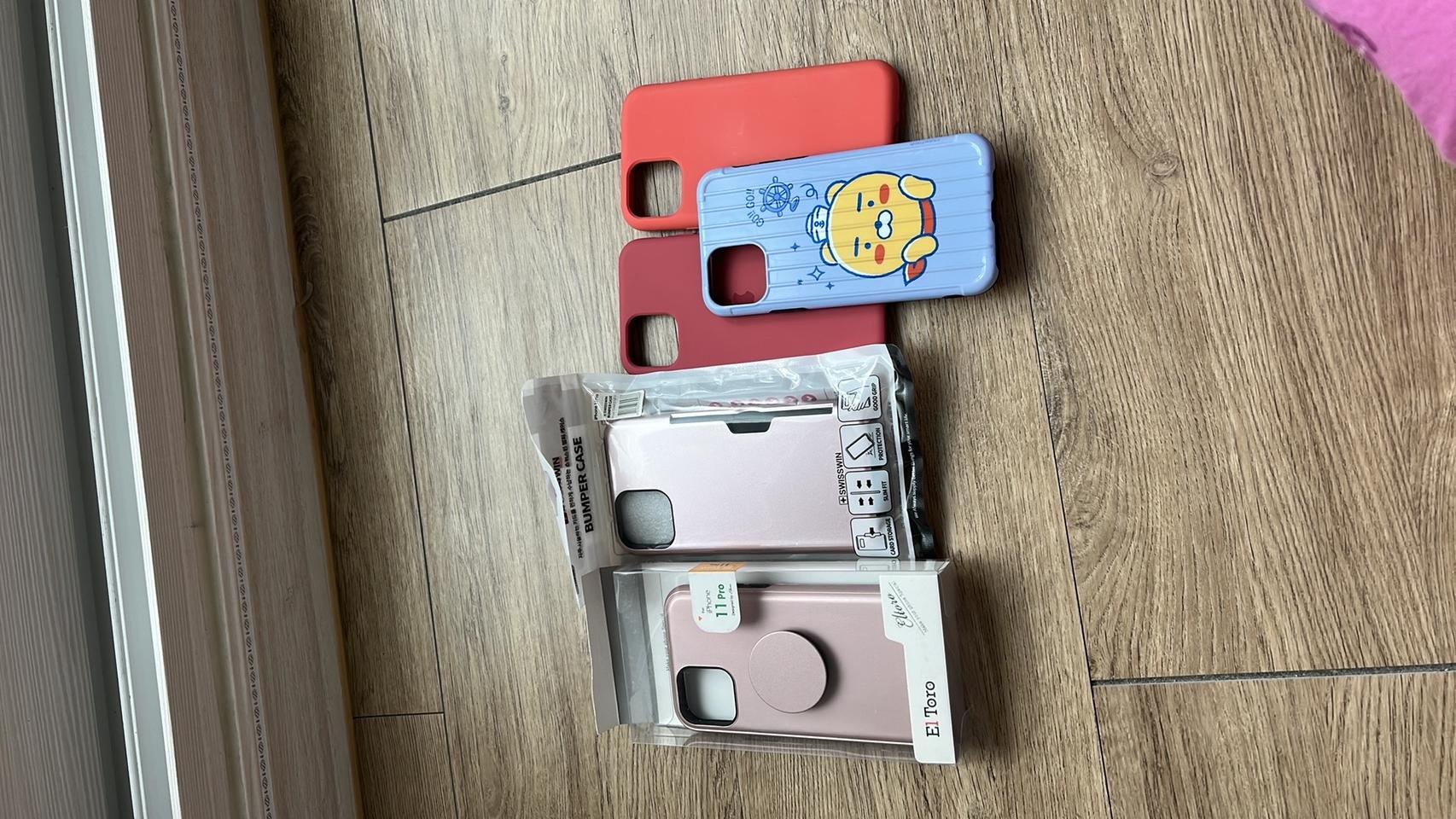 아이폰11프로 케이스 팝니다