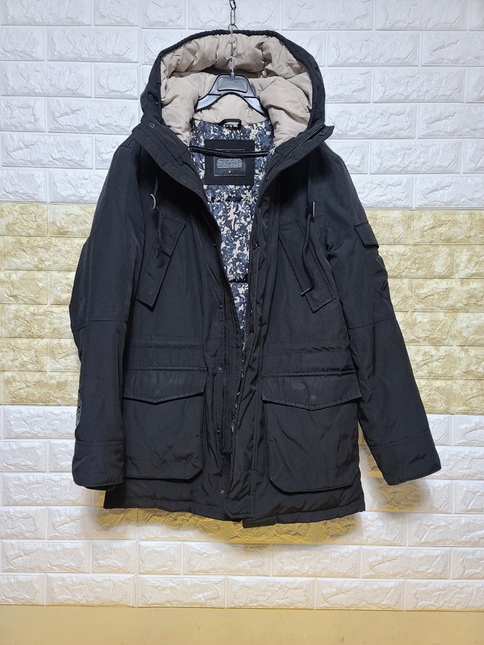 이스트쿤스트 패딩점퍼 ㅡM