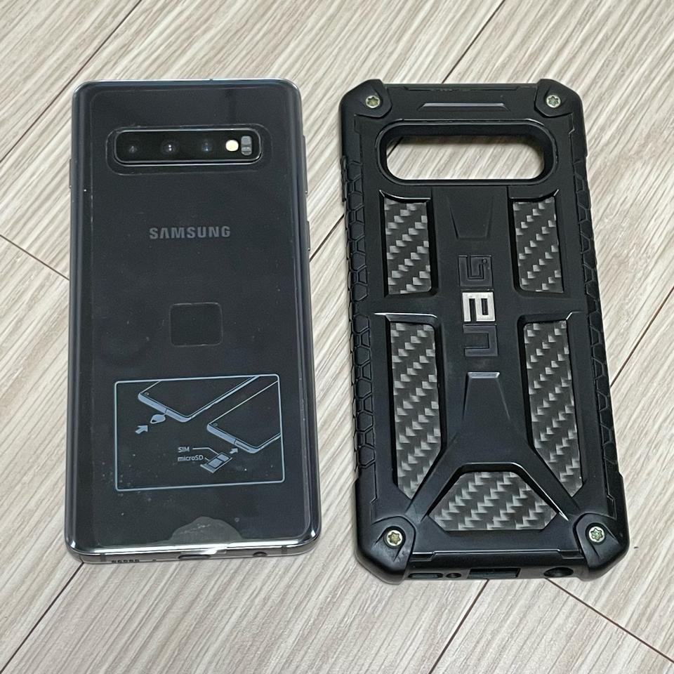갤럭시 S10 128GB A급+UAG케이스(5만원상당)