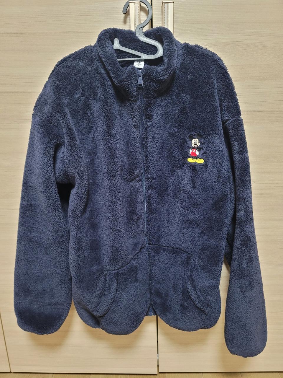  디즈니 후리스 점퍼  (빅사이즈)