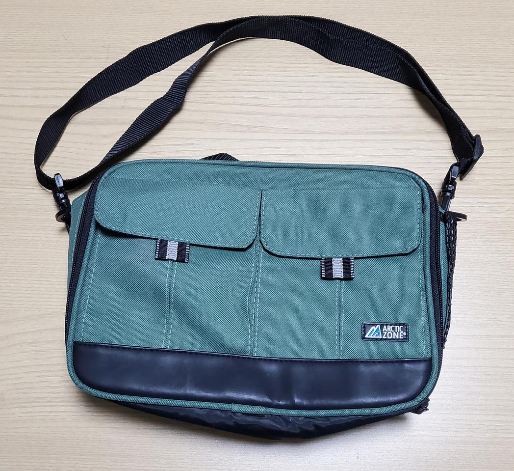 악틱존(Arctic Zone)-크로스백,숄더백 (카키)