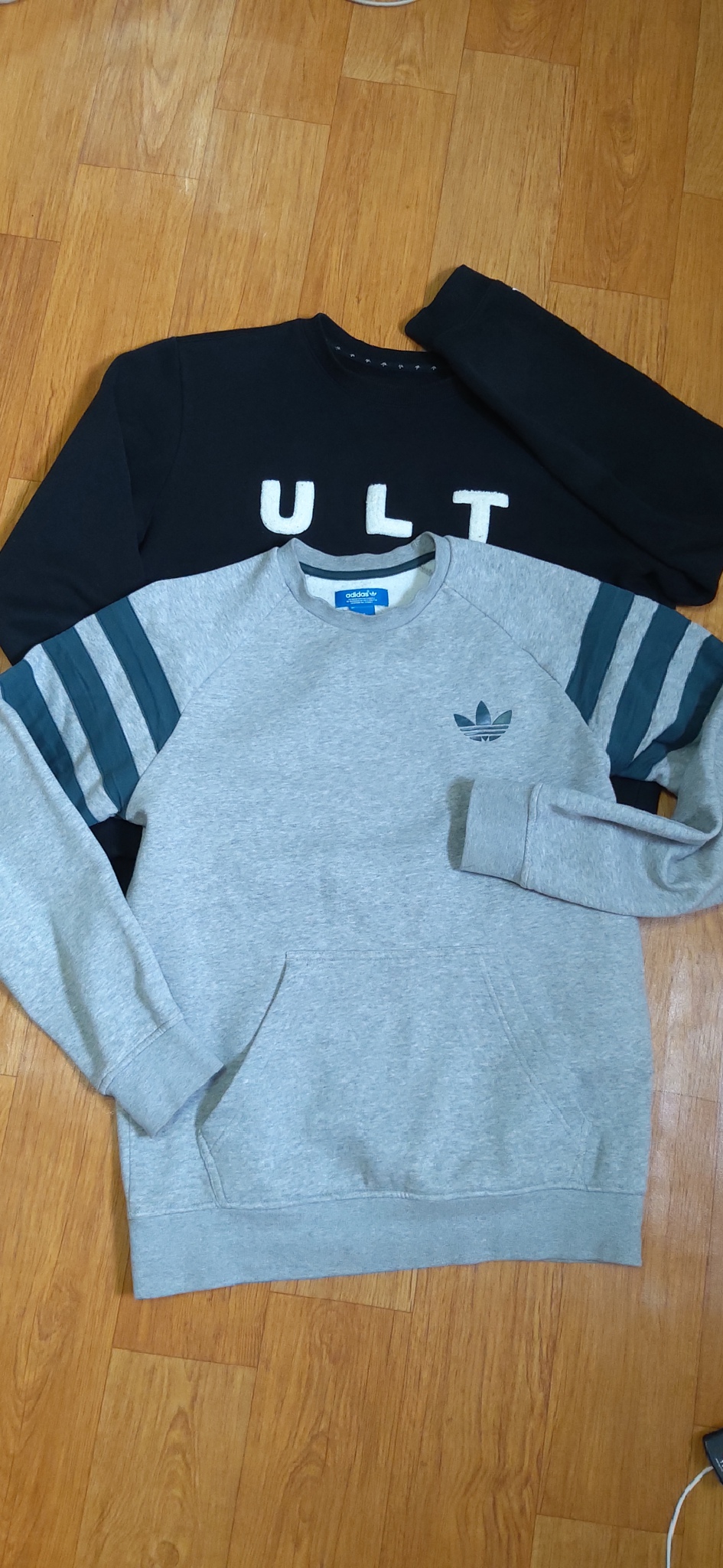 아디다스 티셔츠 2종  ㆍ100