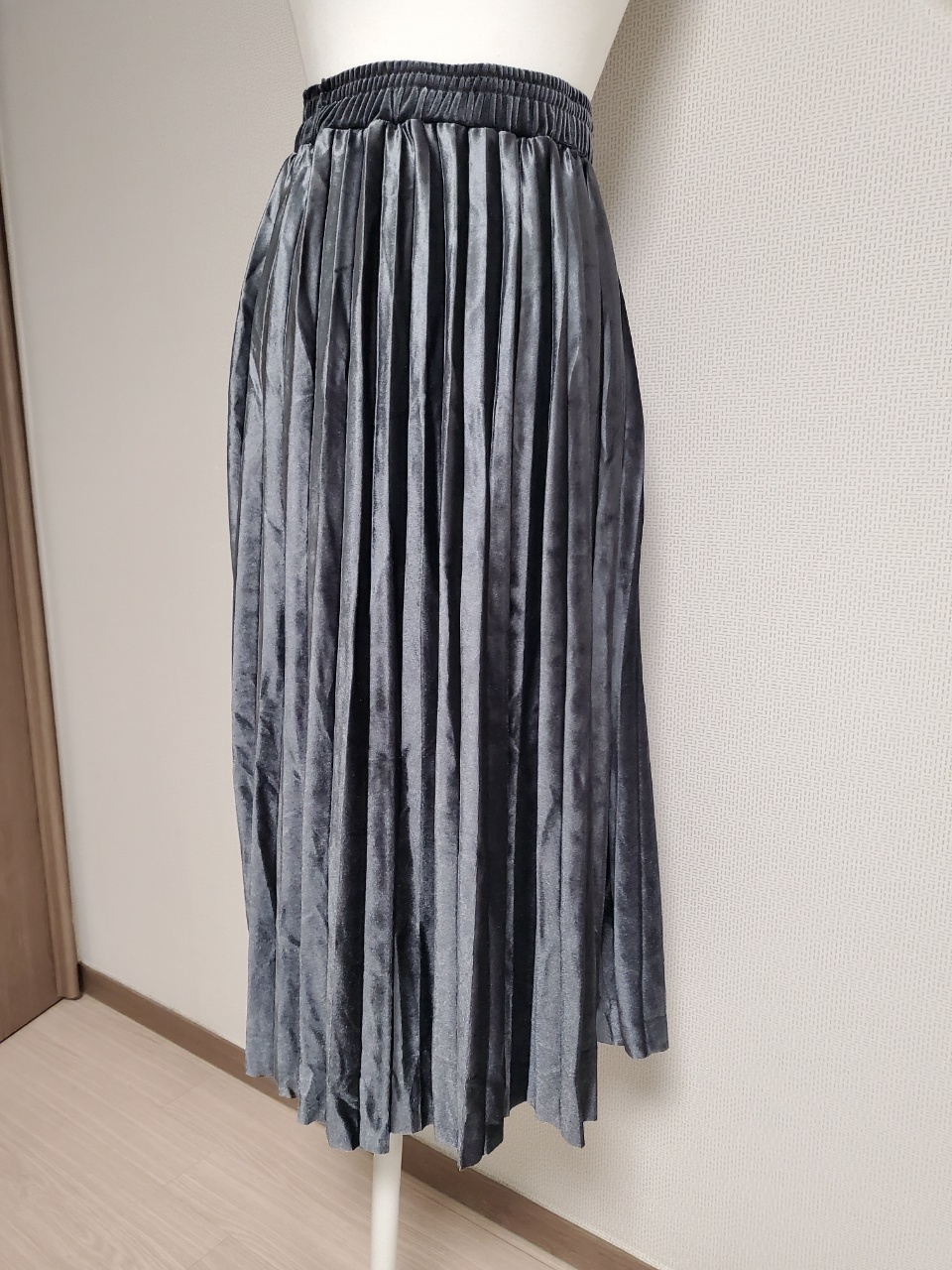 벨벳 주름치마