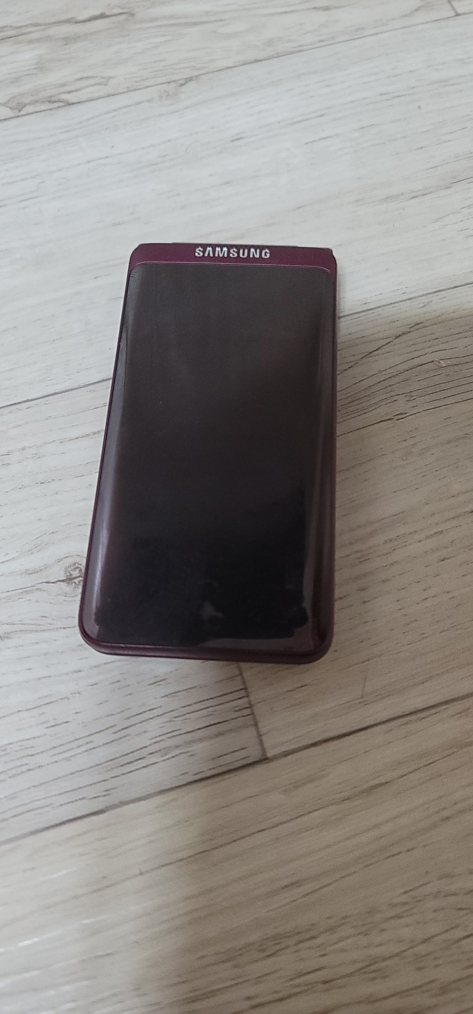 갤럭시폴더2  16g 팝니다