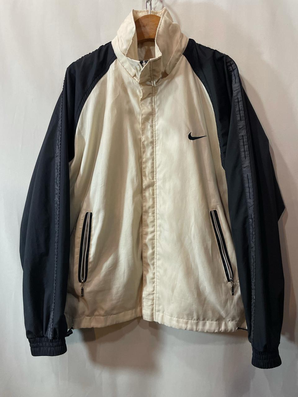 나이키 바람막이