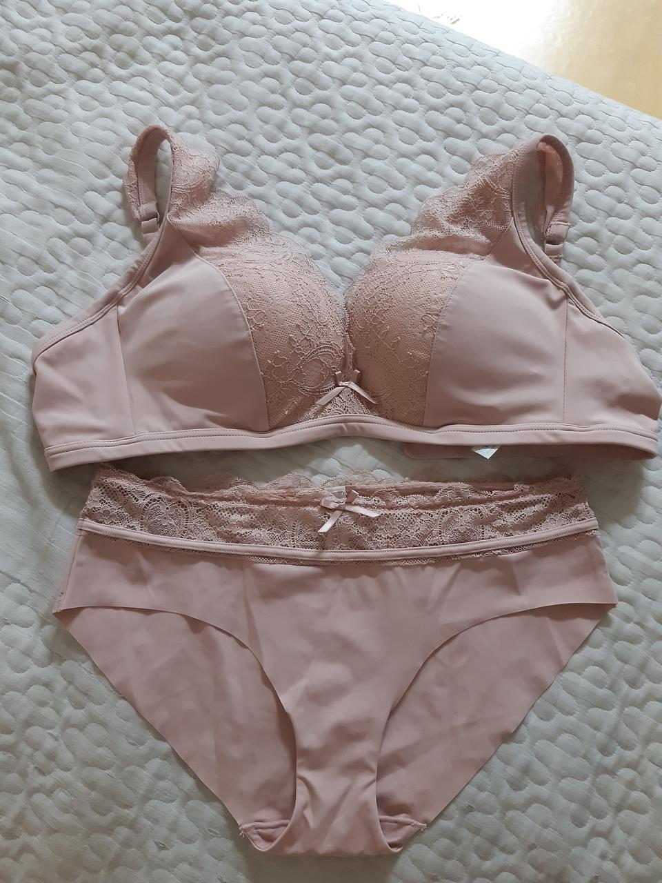 큐모모 라비앙로즈 인디핑크 85F