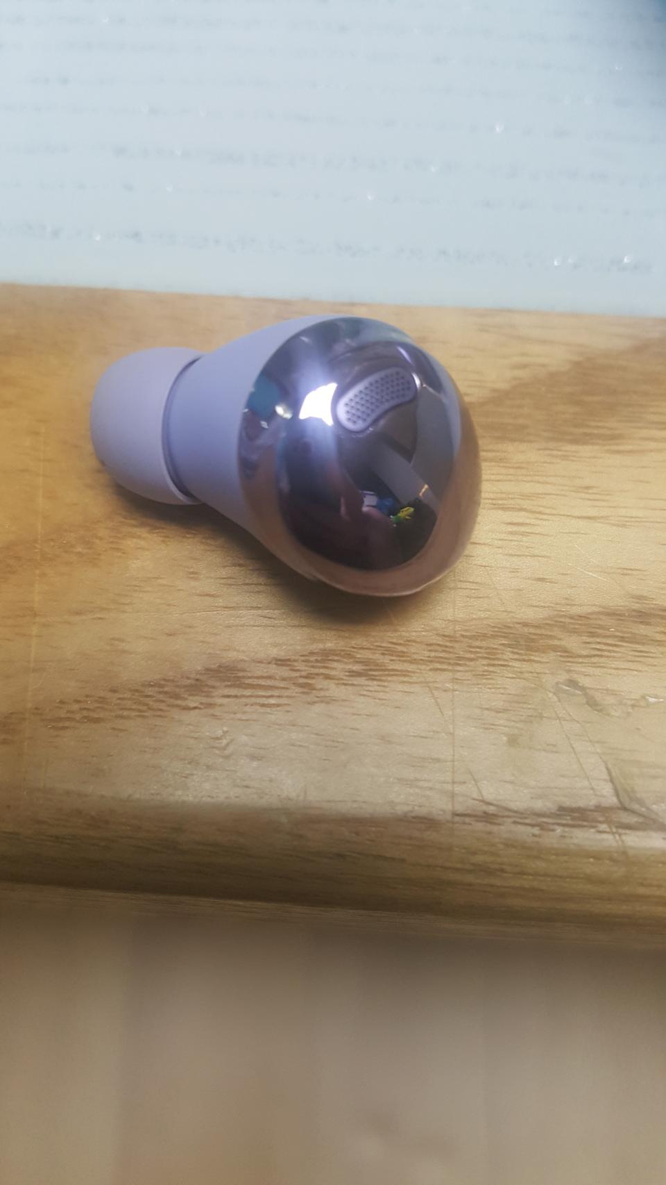 미사용 버즈 프로 팬텀 바이올렛 오른쪽 유닛 이어 팝니다