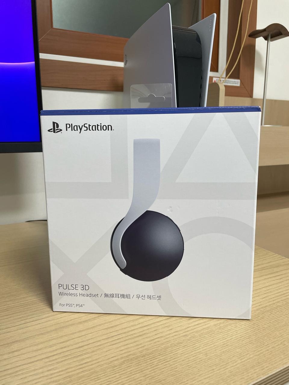 플스5 펄스 헤드셋 게이밍 헤드셋 (거치대 포함)