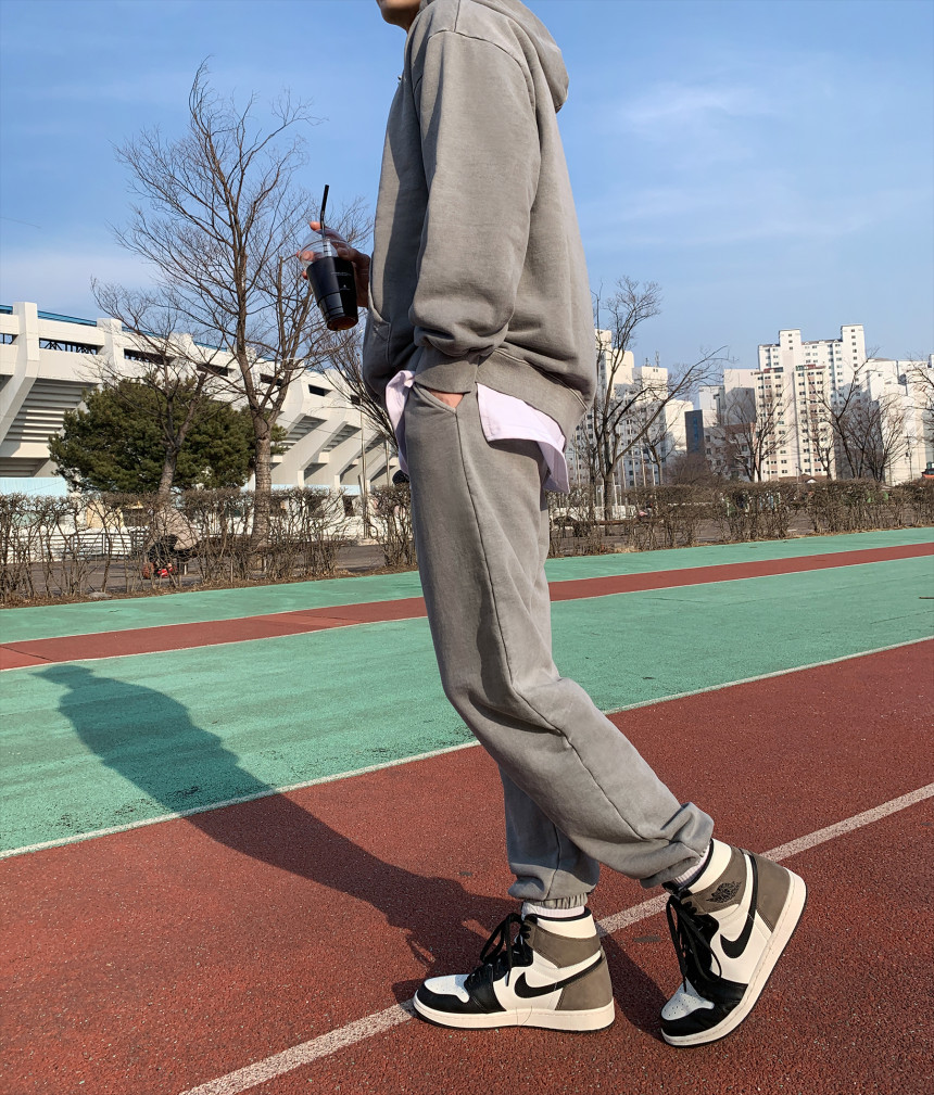 기모)남녀공용 피그먼트 오버핏  맨투맨세트