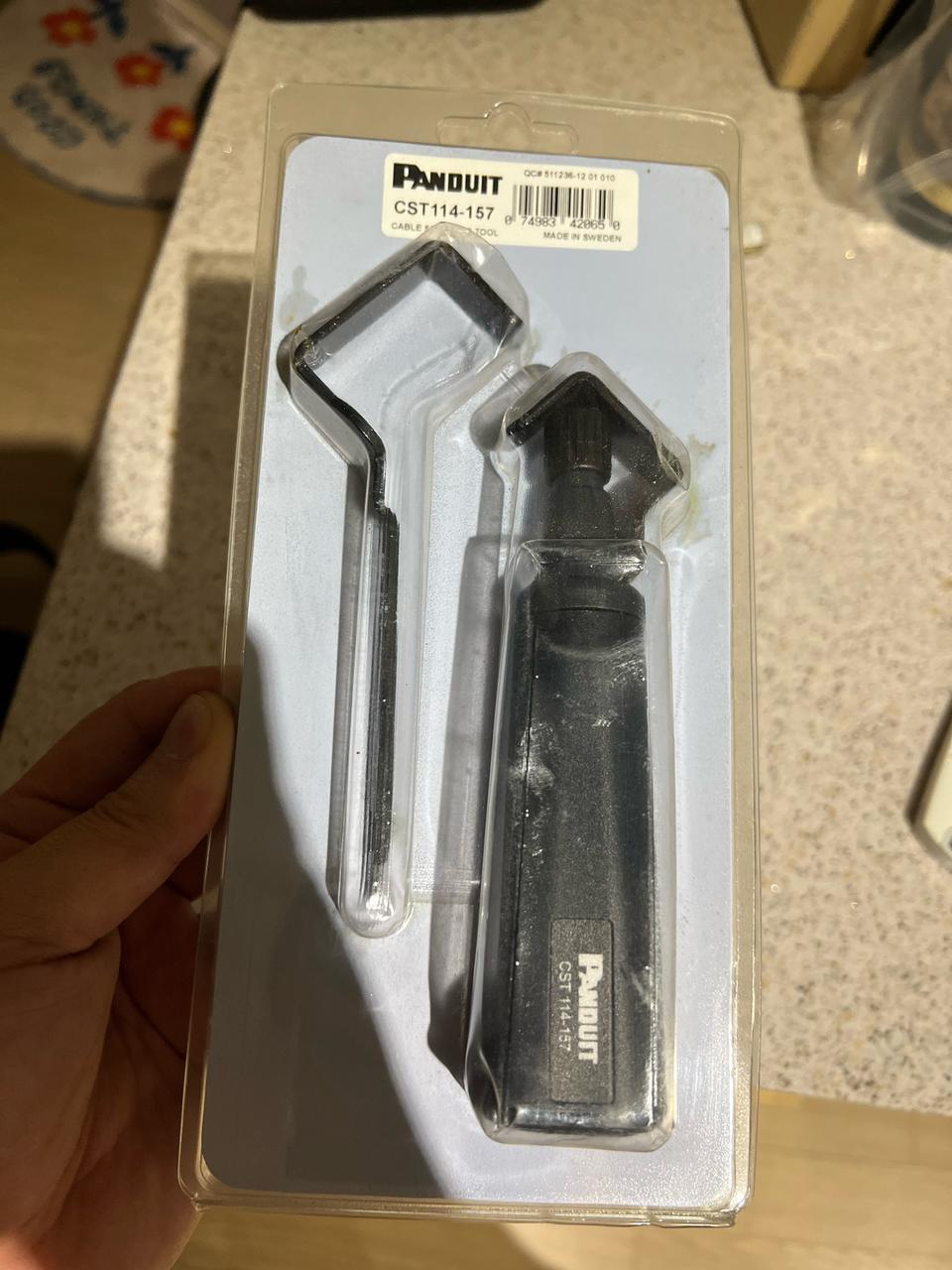 PANDUIT CST114-157 케이블 피복 벗기는 툴