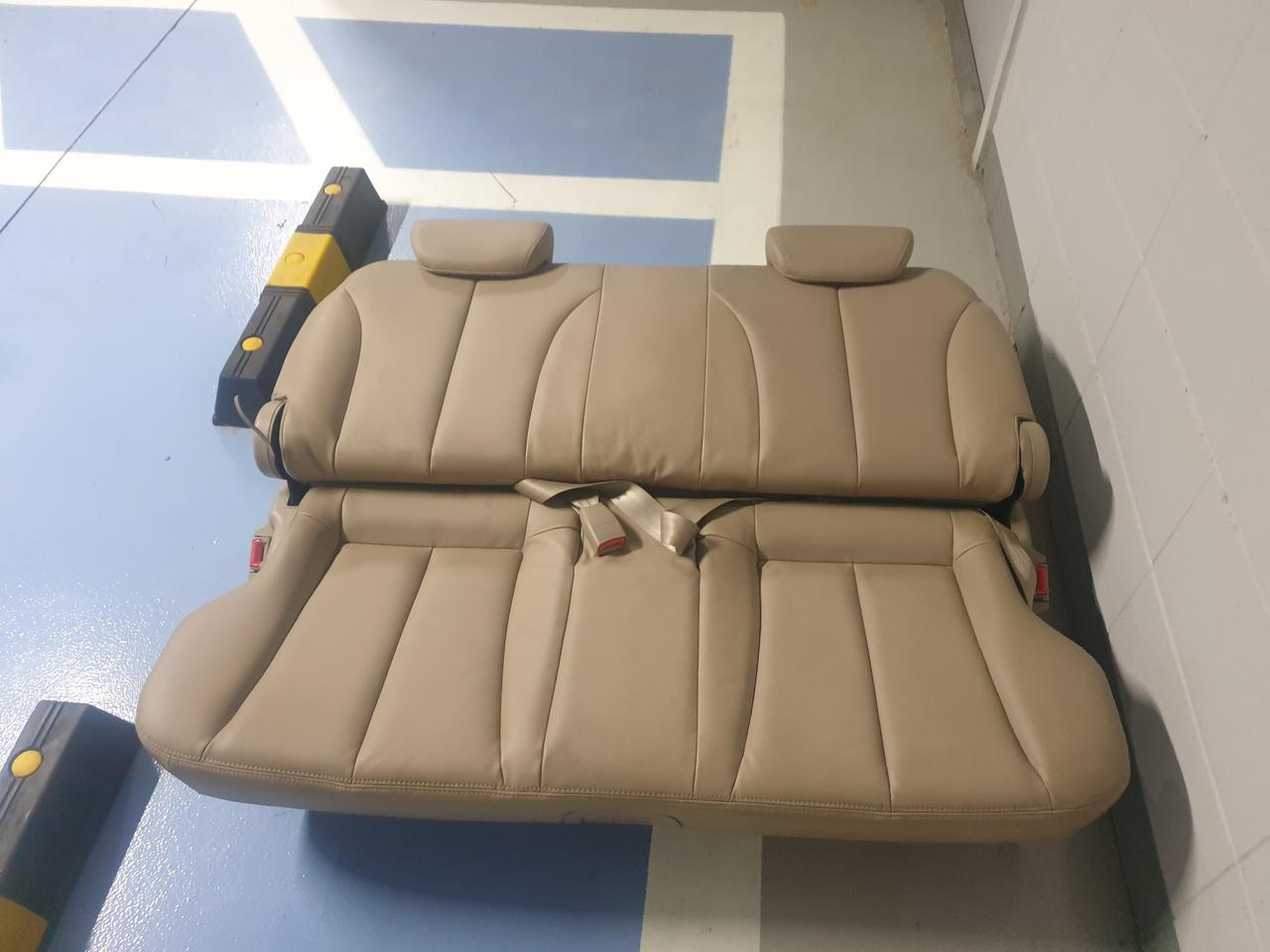 그랜드카니발 4열 리클라이닝 팝니다