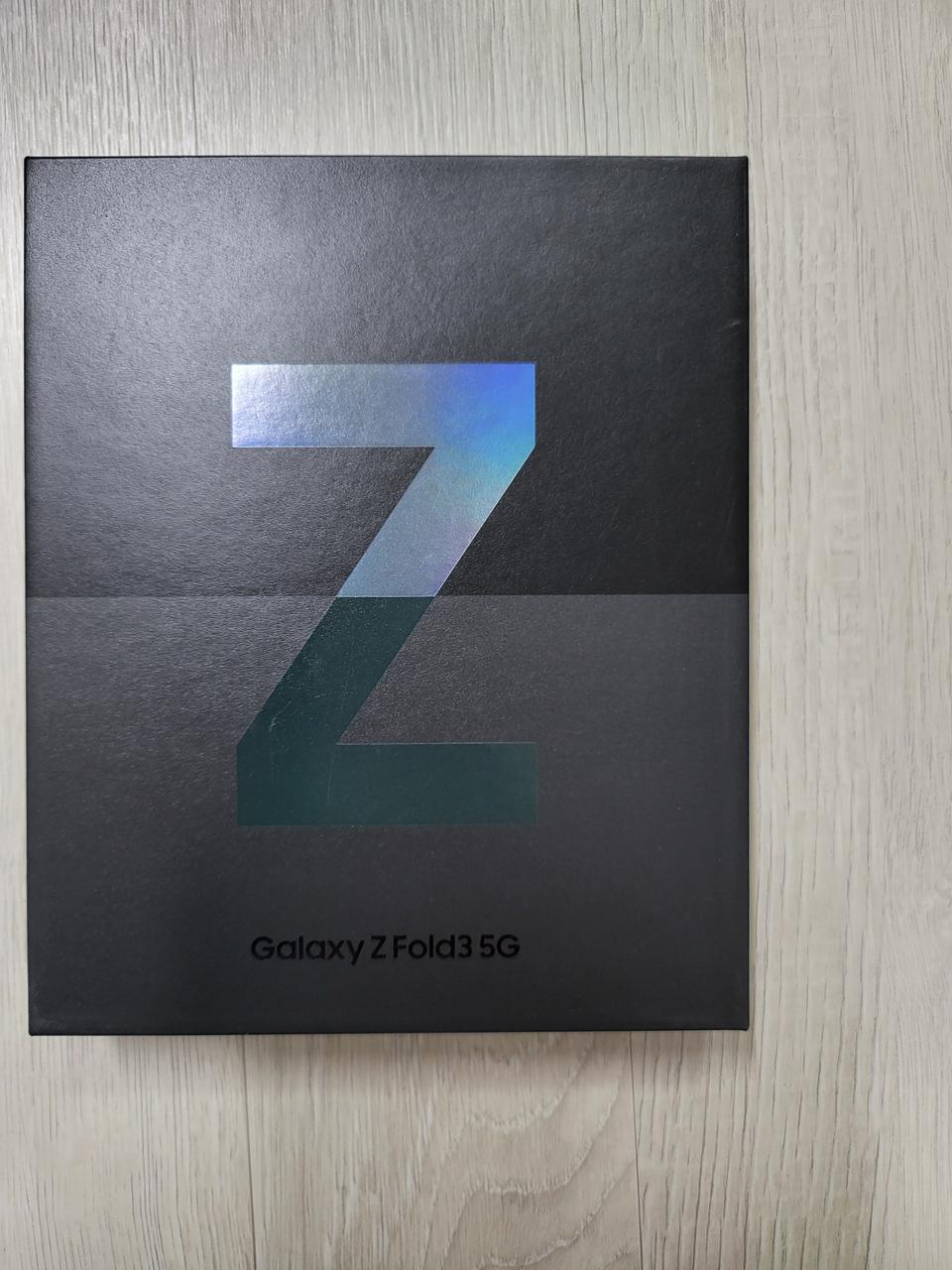 갤럭시Z폴드3 팬텀그린 256GB 자급제 미개봉 새제품