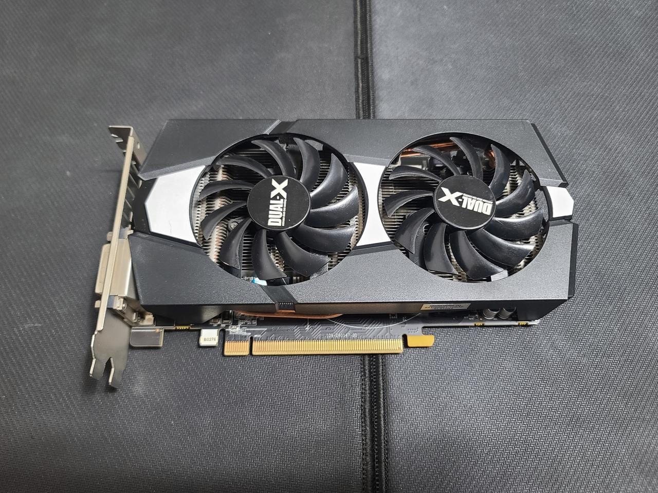 r7 265 그래픽카드 팝니다. (750 TI상위등급)