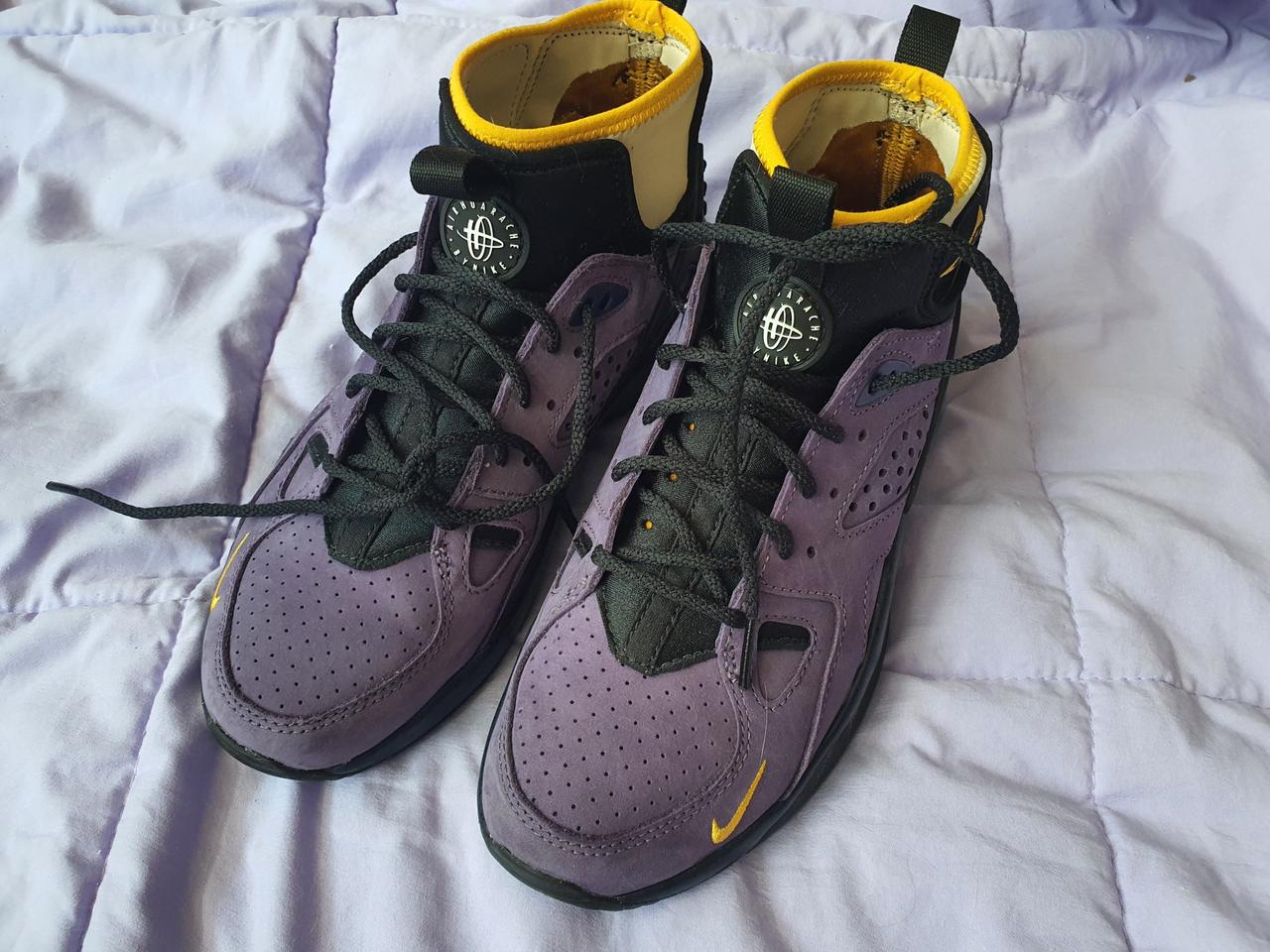 나이키 acg 모와브 그래피티 퍼플 245