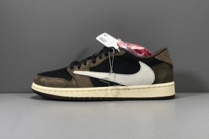 123662 에어 조던 1 로우 트레비스 스캇