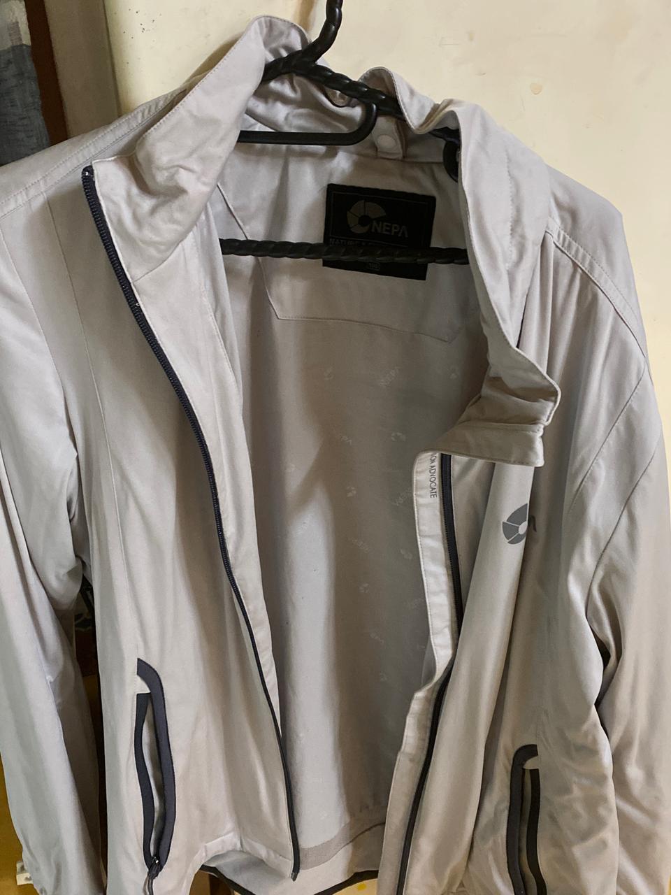 네파 바람막이 판매