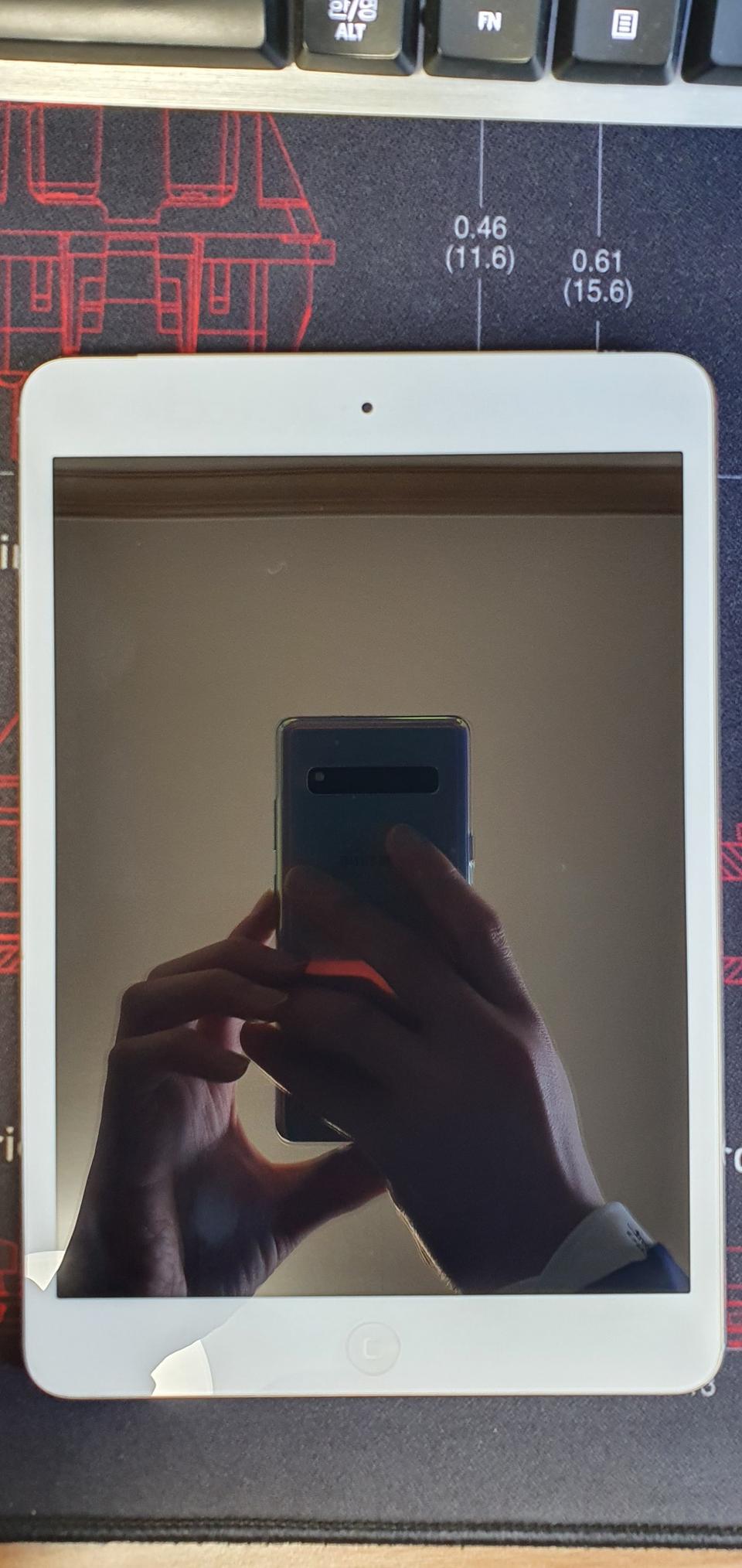 아이패드 미니1세대 16G 셀룰러 7만원