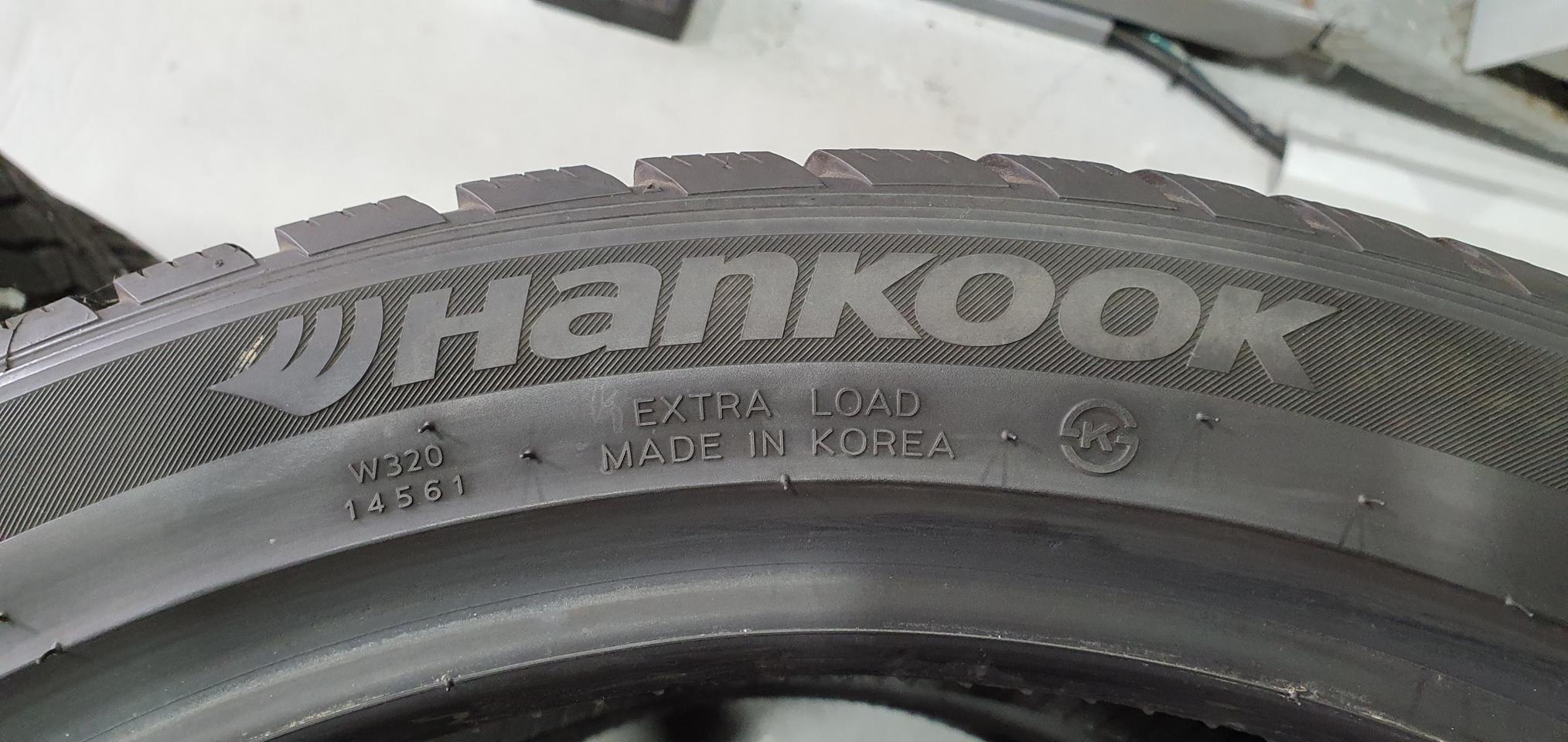 중고 스노우타이어 245 40 19 4짝 팝니다