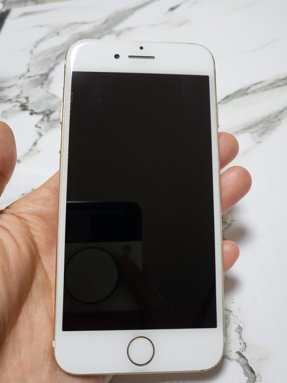 아이폰7 128g 판매합니다.