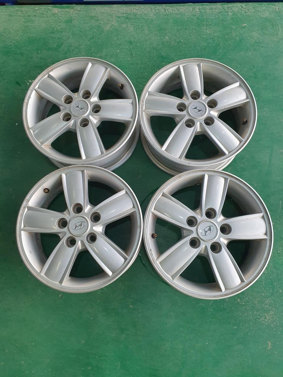 현대 쏘나타 15인치휠 타이어 조합상담 순정중고휠 한셋트