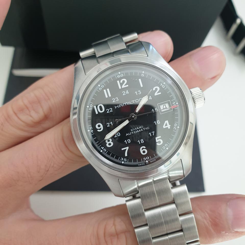 해밀턴 키키필드 오토매틱 38mm 민트급 백화점구매품 팝니다.