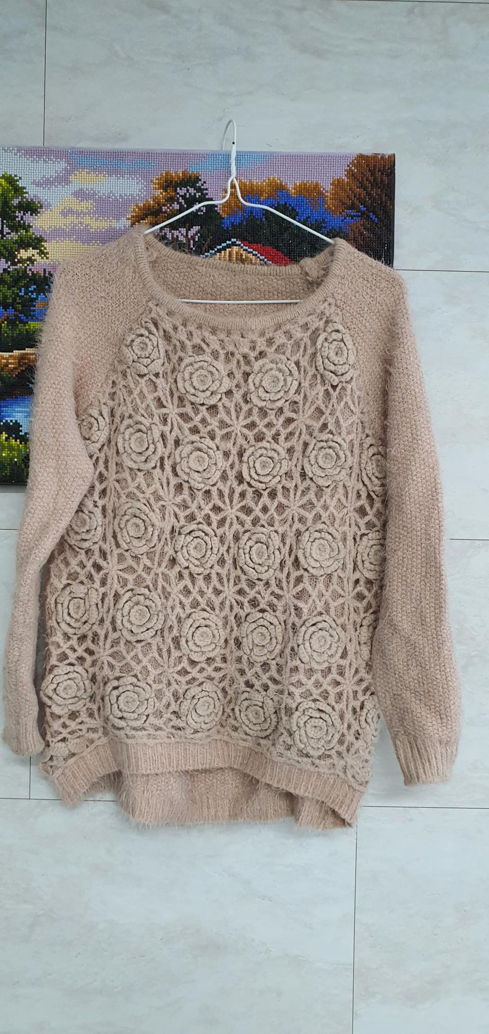 꽃코사지 앙고라니트