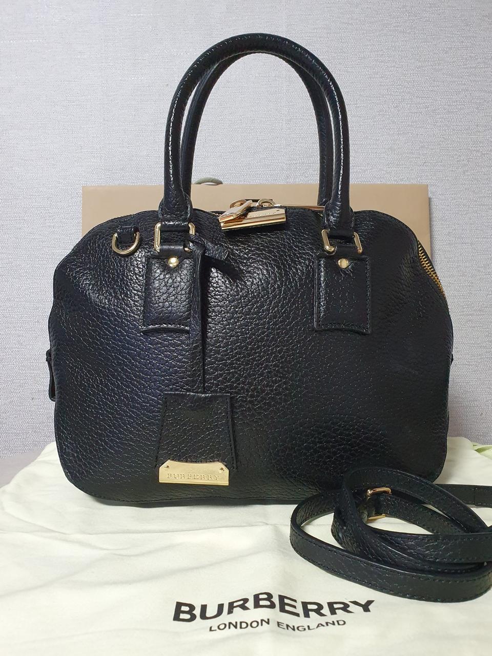 정품)버버리 오차드백(토트.숄더백)