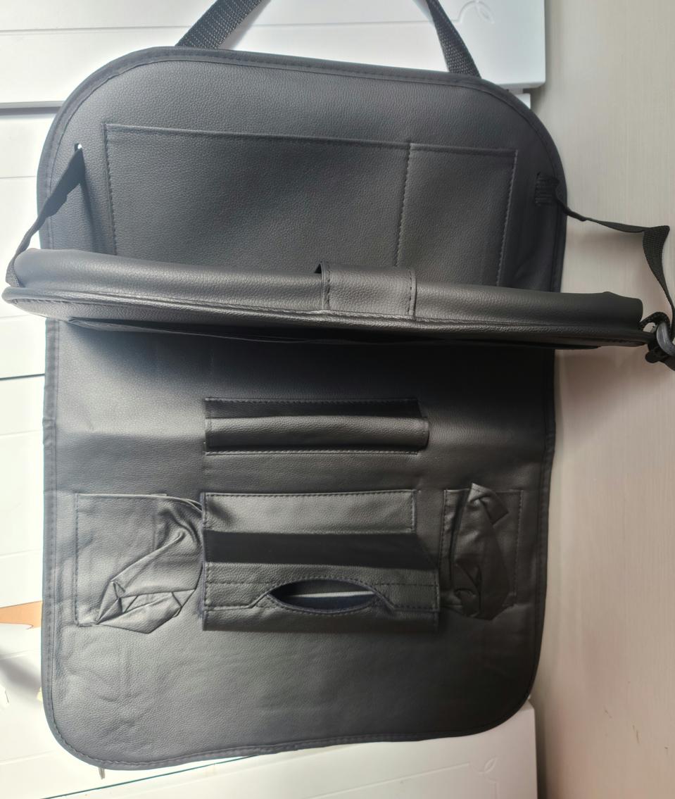 차량 뒷자석 트레이 멀티포켓