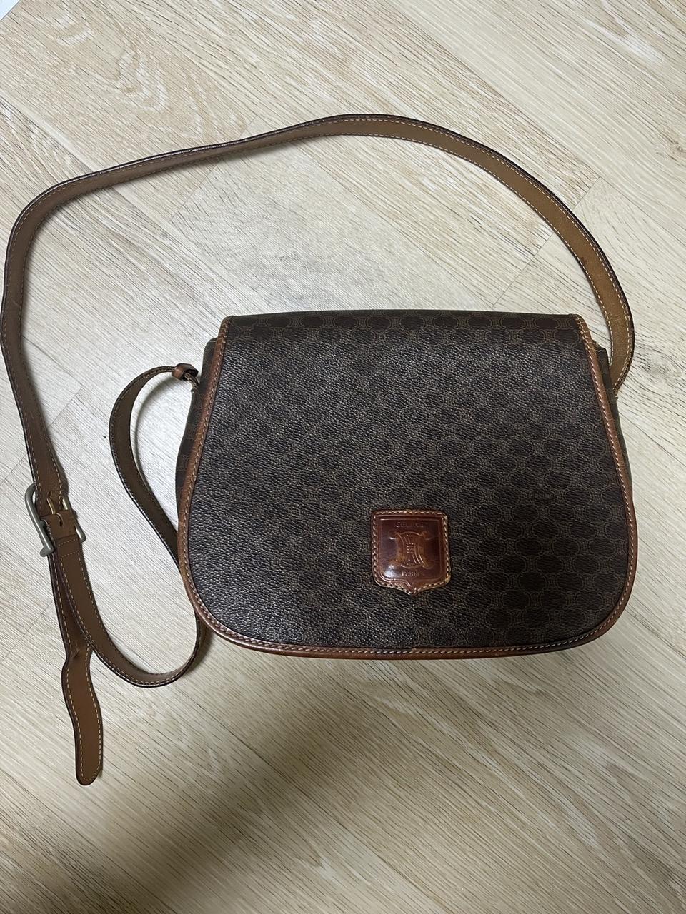 정품)셀린느 마카담 크로스백 빈티지