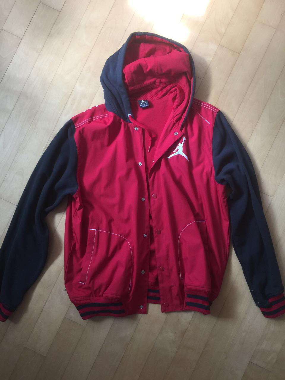 조던 트레이닝복 상의 L사이즈 105