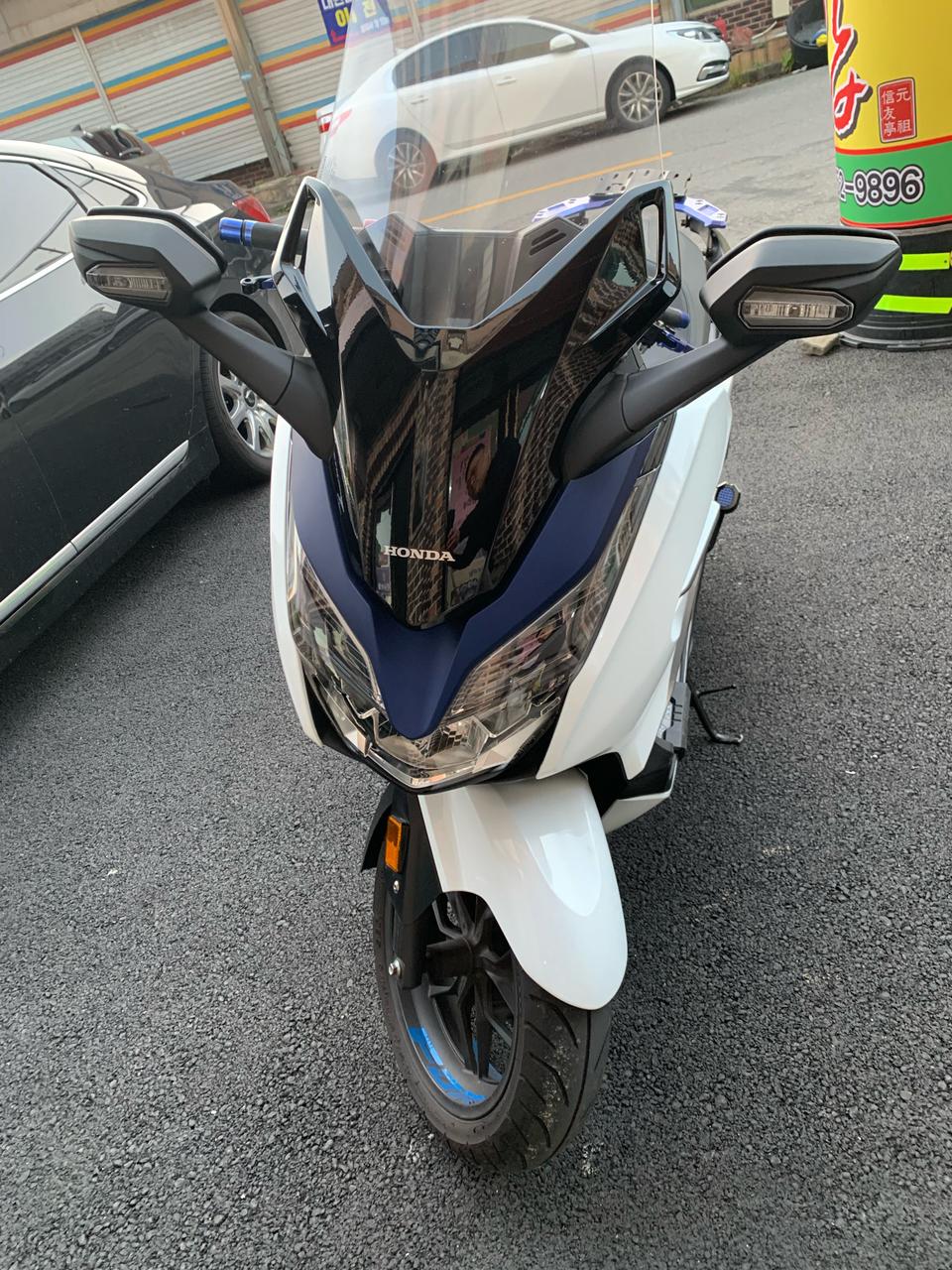 혼다 포르자 300