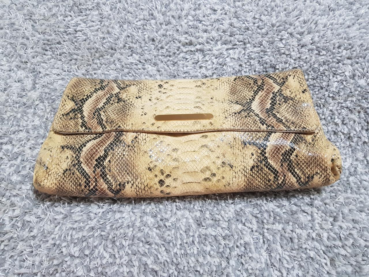 브랜드VOV 가죽클러치♡구매가격39만원