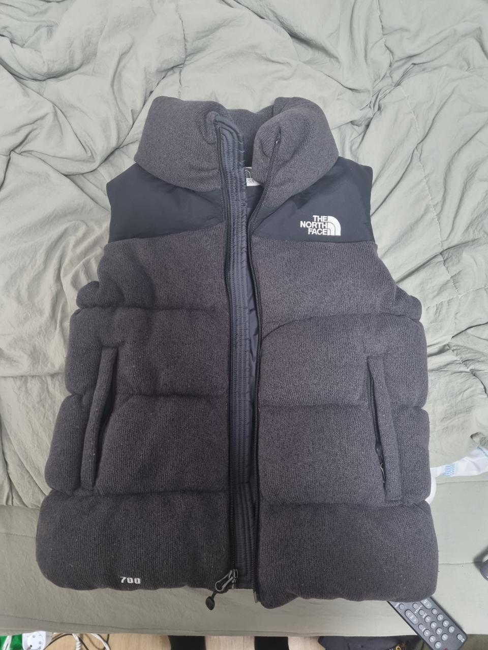 노스페이스 패딩조끼