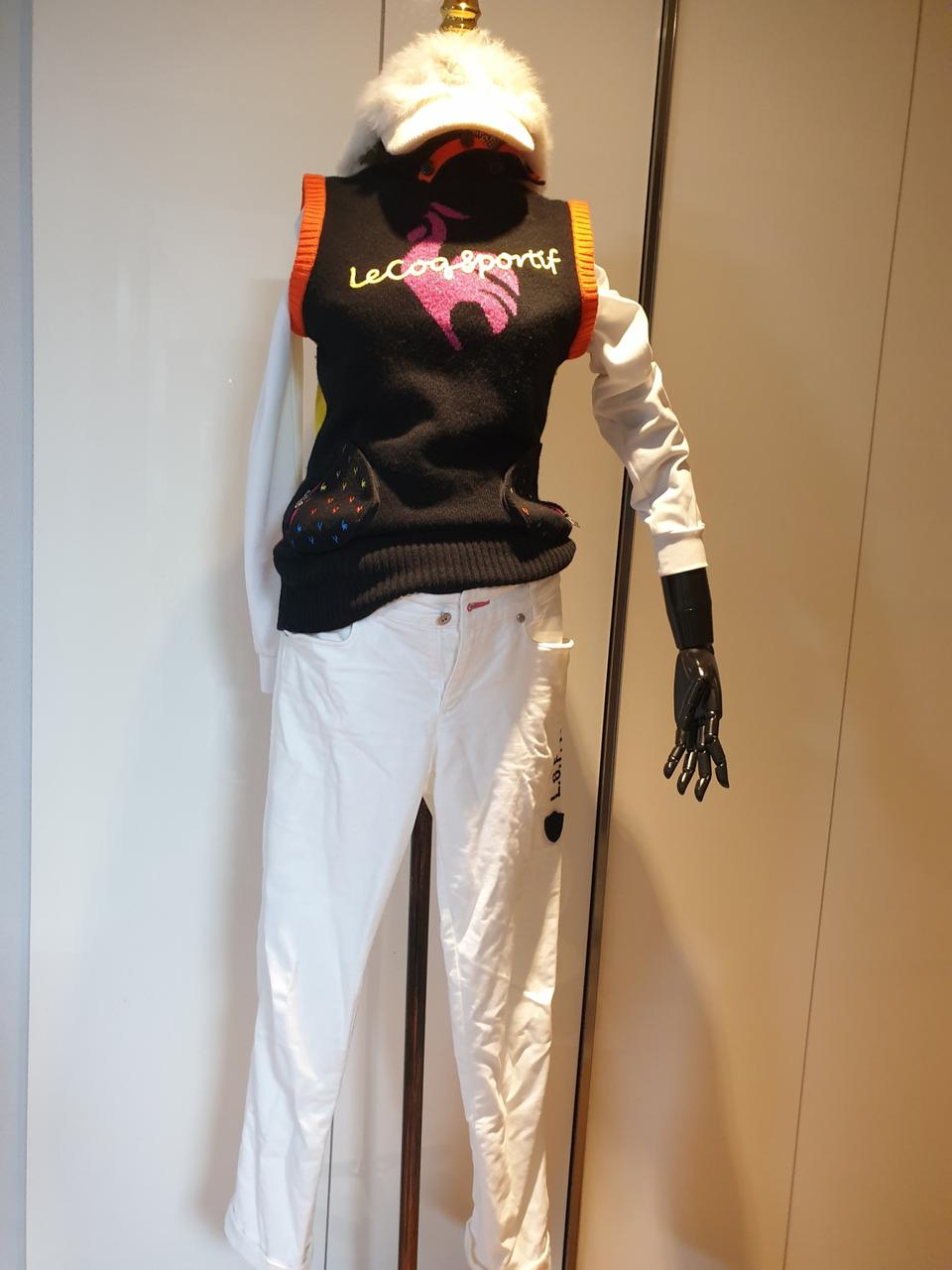 정품 르꼬끄 조끼