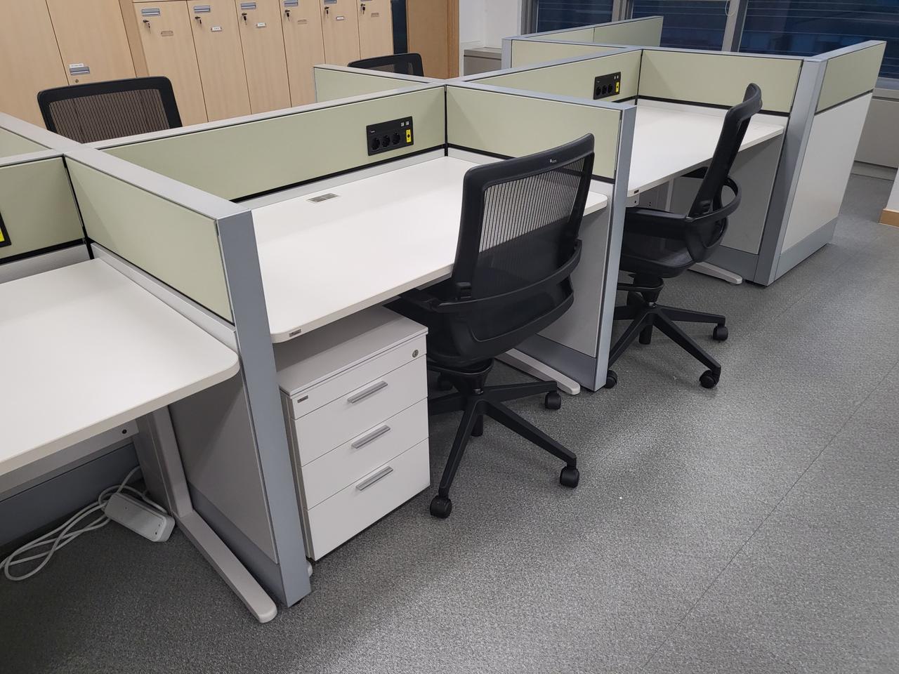 퍼시스 딜라이트SD012S 화이트책상 판매합니다