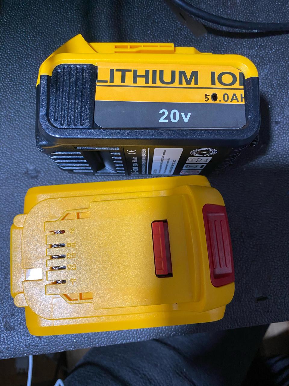 다월트 호환용 배터리