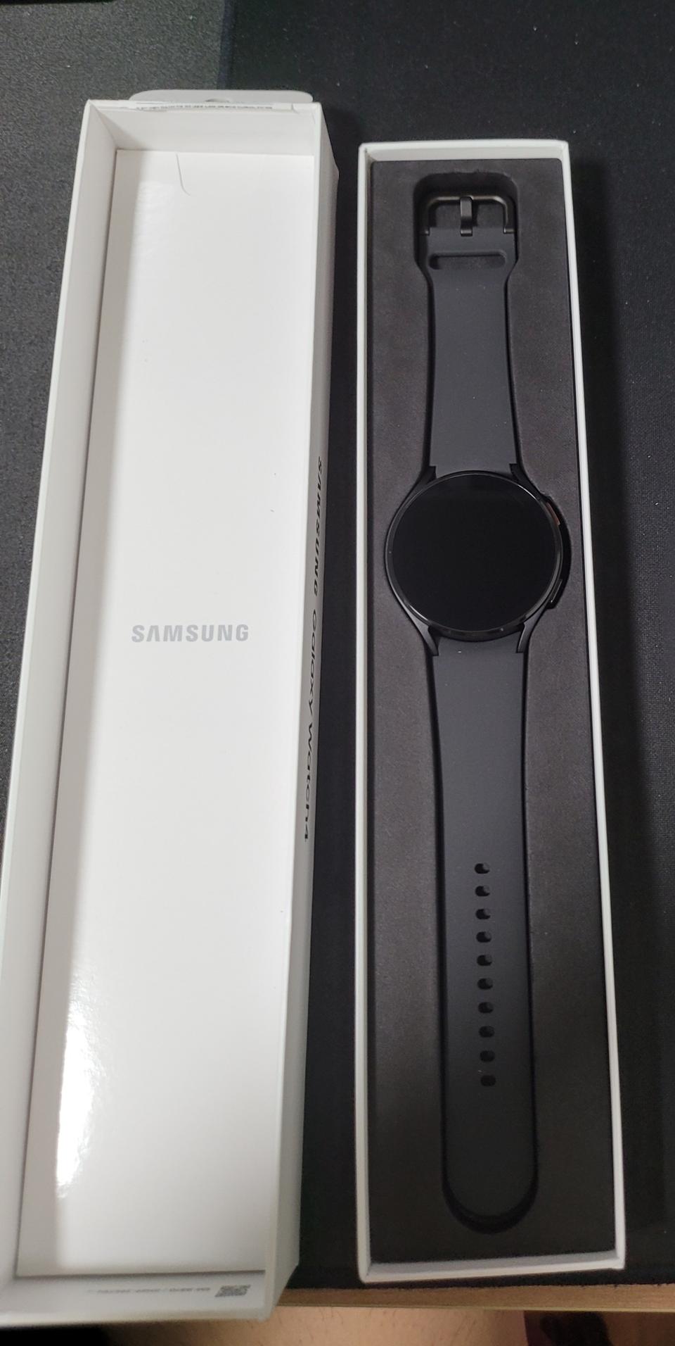 갤럭시 워치4 44mm 블랙 팝니다