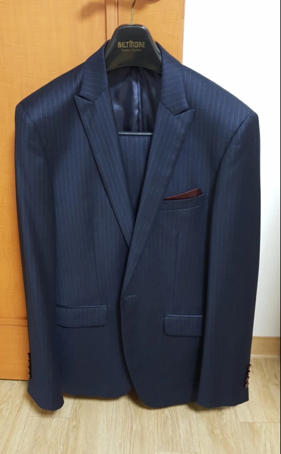 코오롱 체크 네이비 추동 양복