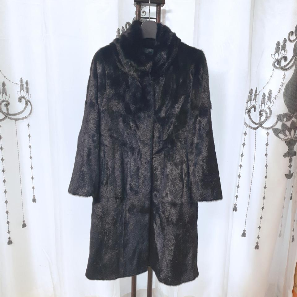 새상품 나파 휘메일 풀스킨 블랙색상밍크코트 특가로 판매합니다66~