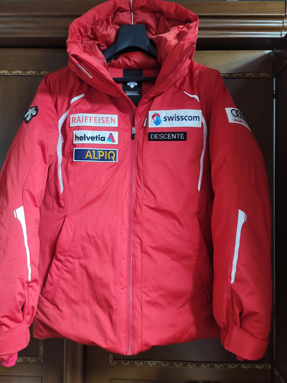 대상트패딩 95 입니다  거의새것 남녀 공용