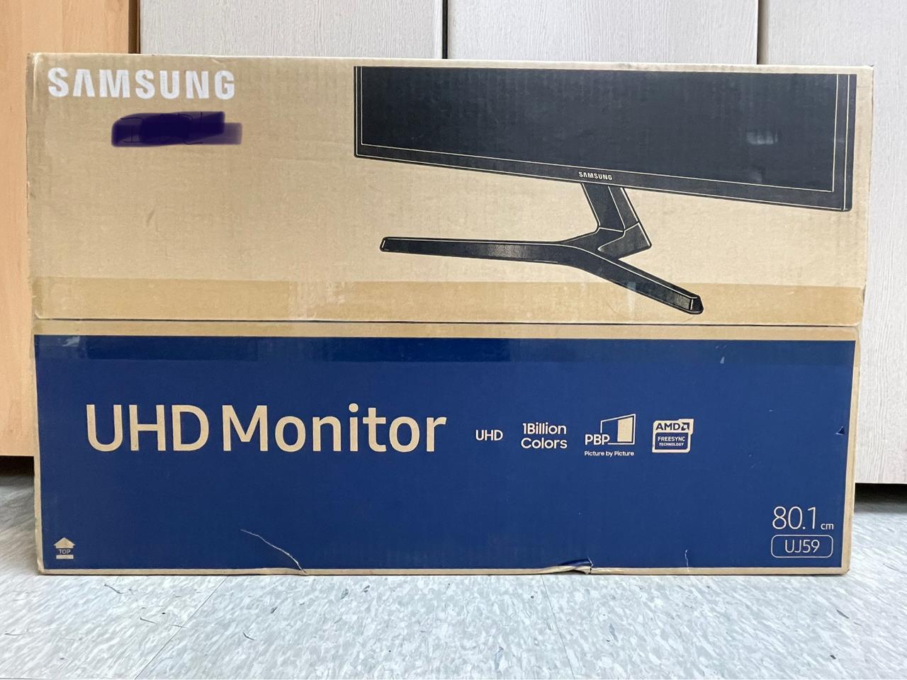 삼성 32인치 4K UHD 모니터